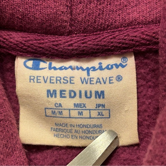 Champion Reverse Weave Pullover Hoodie Magenta Purple Size Medium - Picture 4 of 4